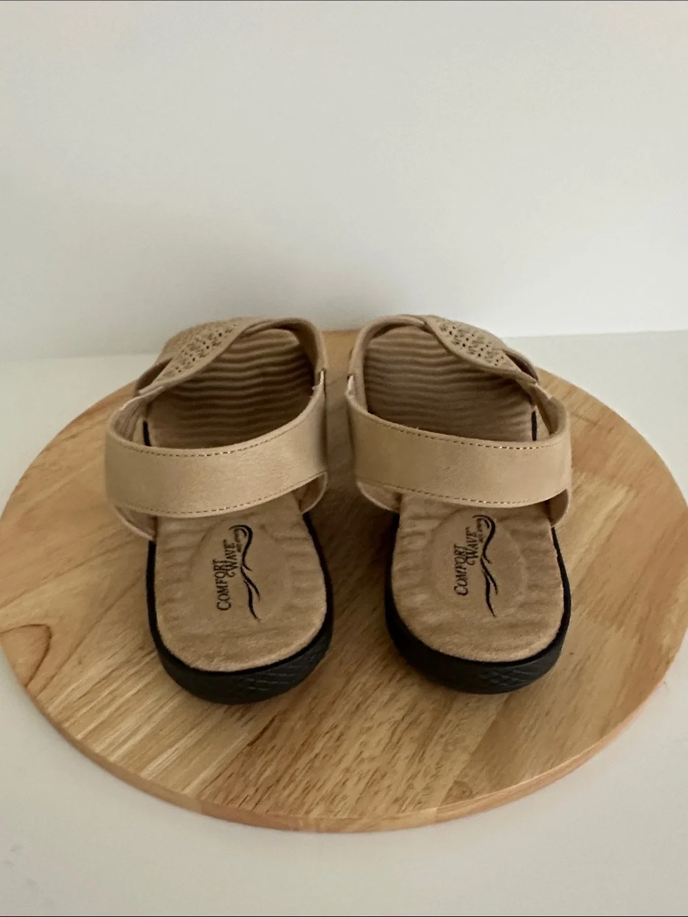 Easy Street Womens Claudia Wedge Sandals